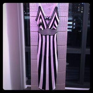 Beautiful Marciano dress perfect for vacation!
